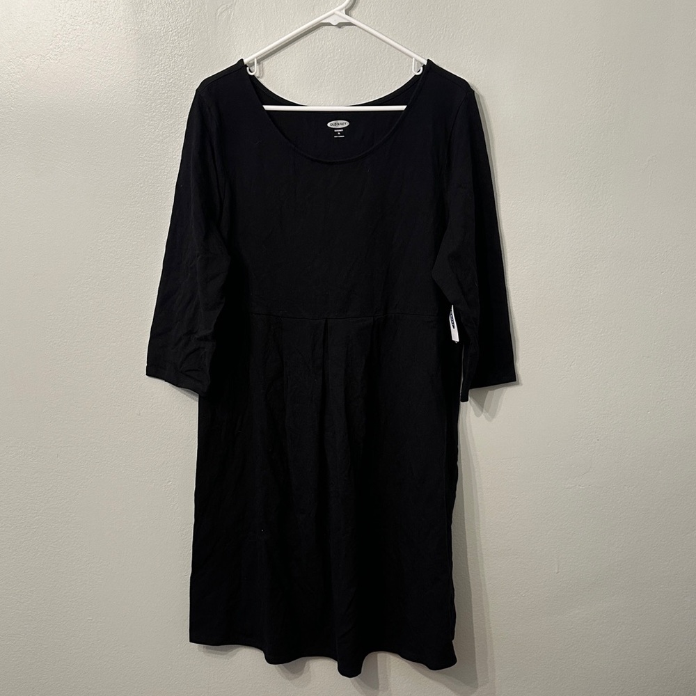 Old Navy Black Maternity Dress